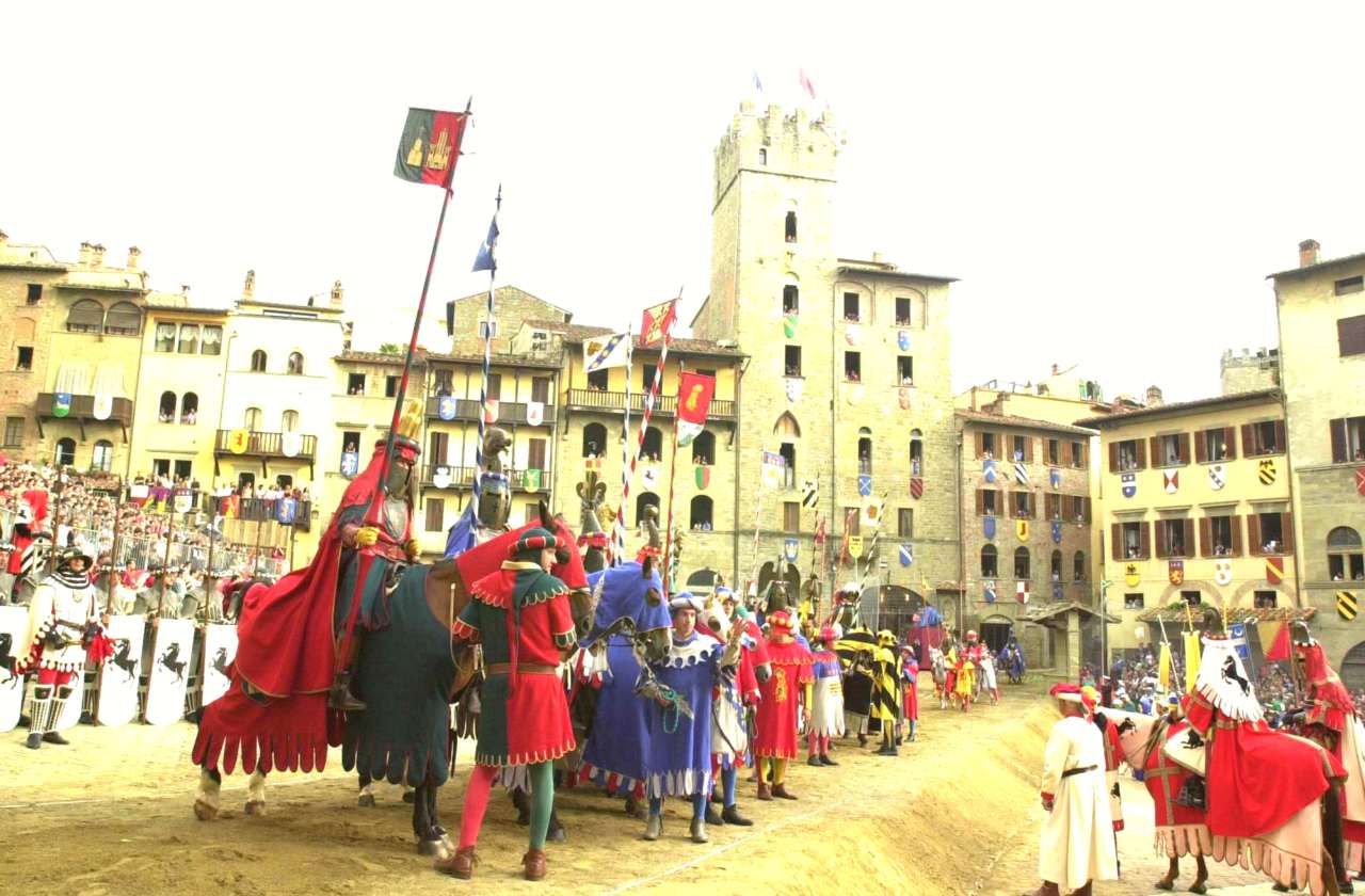 Lokale Traditionen - Arezzo