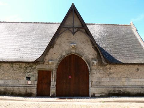 Saint Saturnin's Churchyard