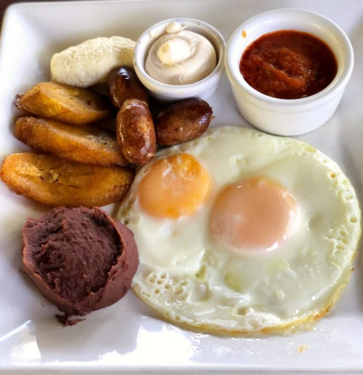 Lokales Essen und Trinken - El Salvador