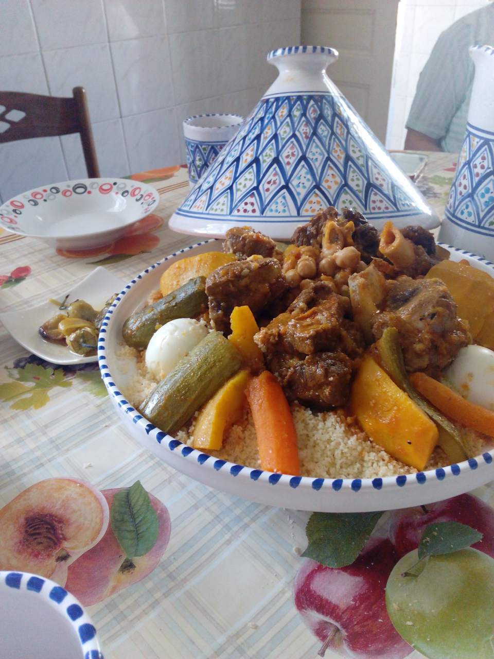 Lokales Essen und Trinken - Algeria
