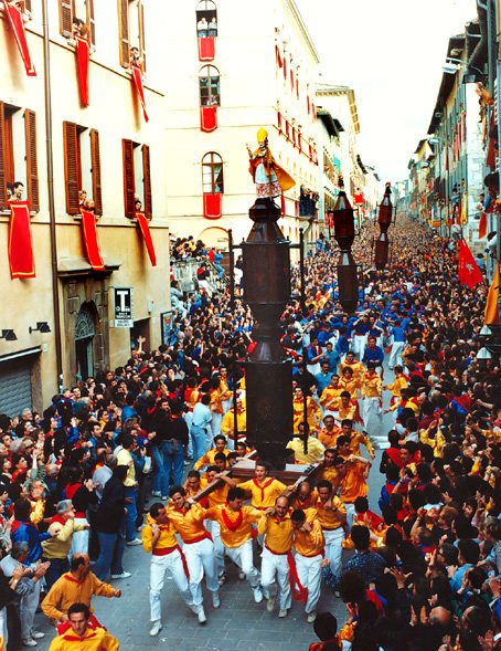 Lokale Traditionen - Gubbio