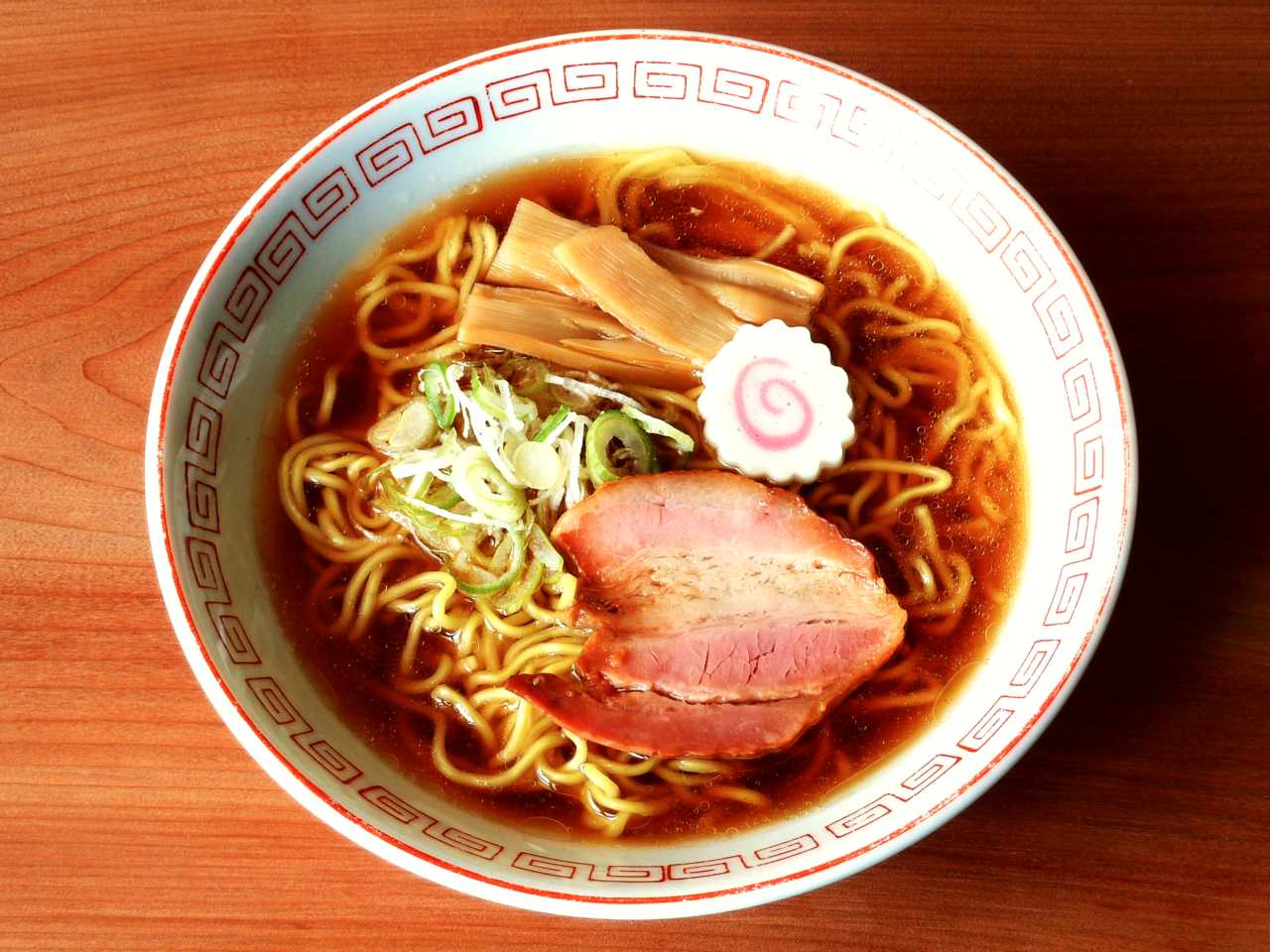 Lokales Essen und Trinken - Takayama