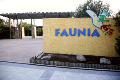 Faunia
