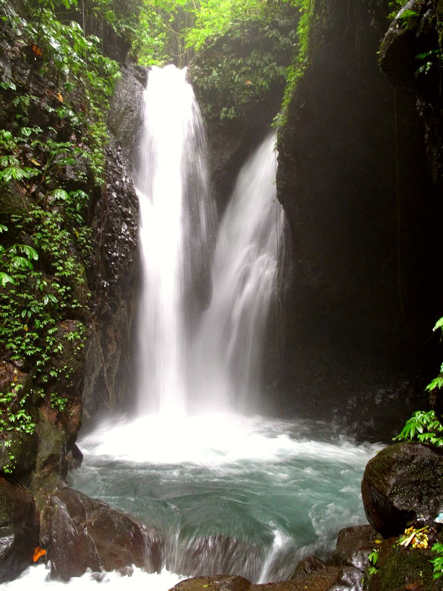 Gitgit Waterfall