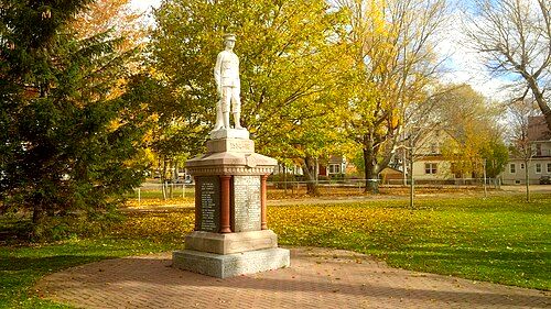Orangemen War Memorial in Wentworth Park, Sydney