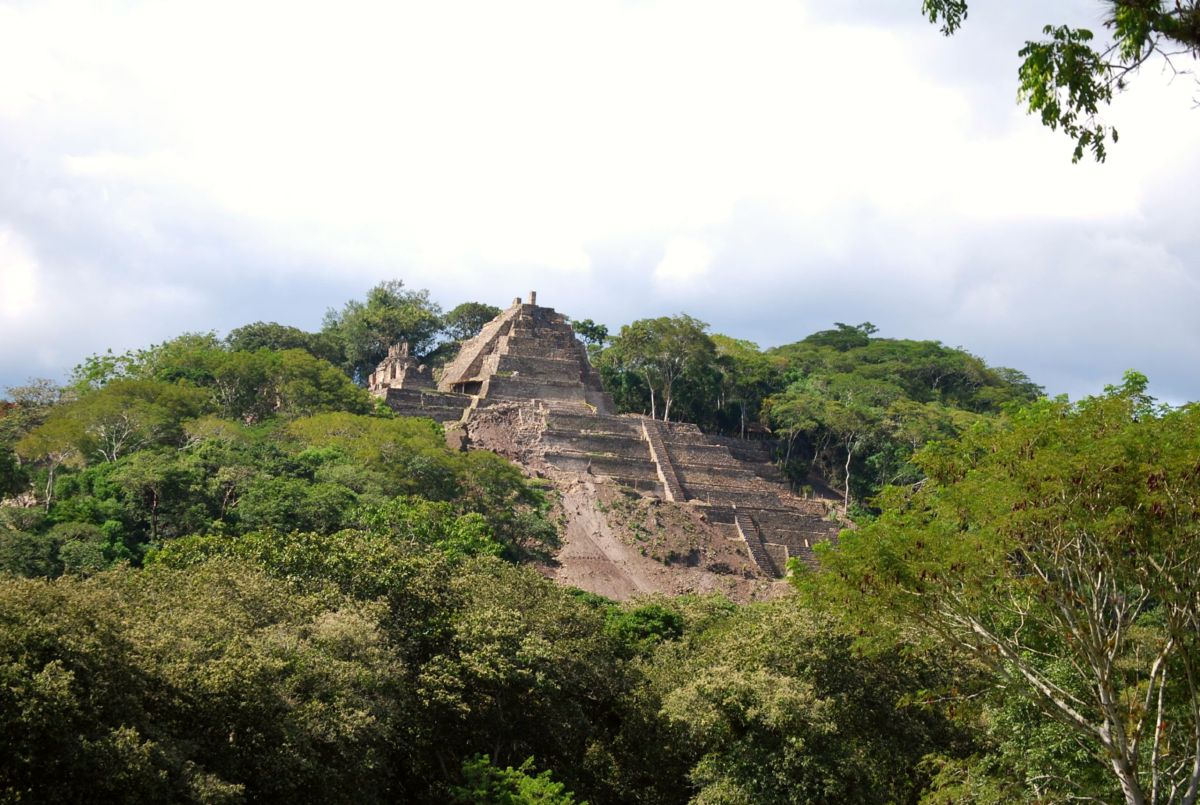 Toniná