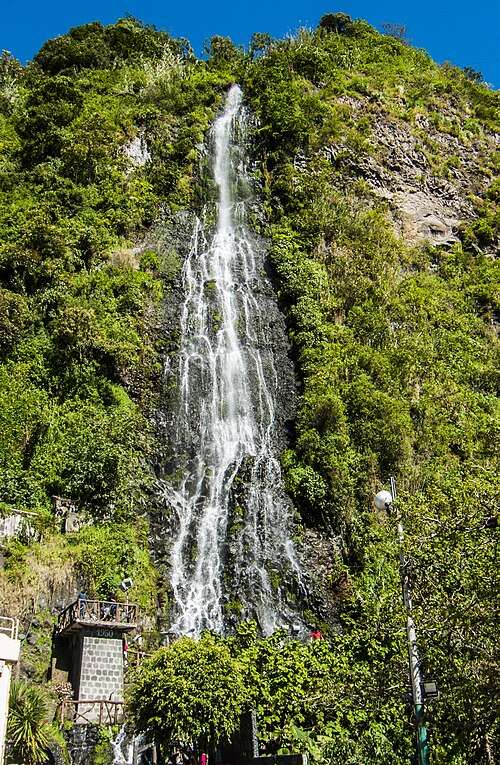 Cabellera de la Virgen waterfall in Baños de Agua Santa