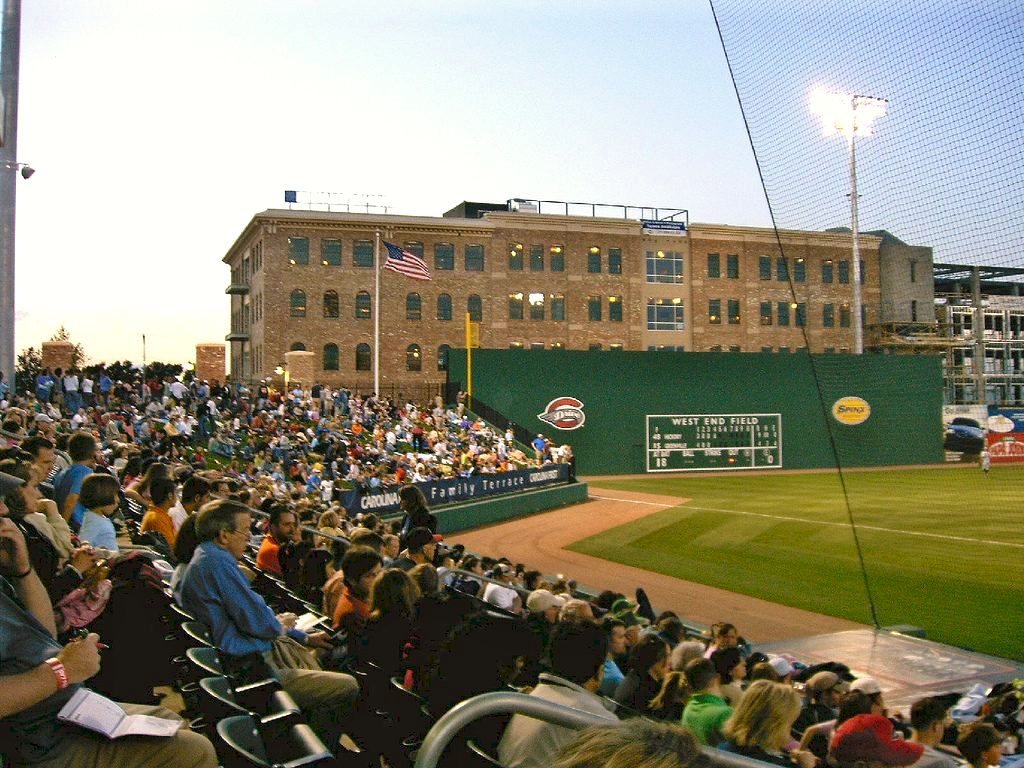 Fluor Field