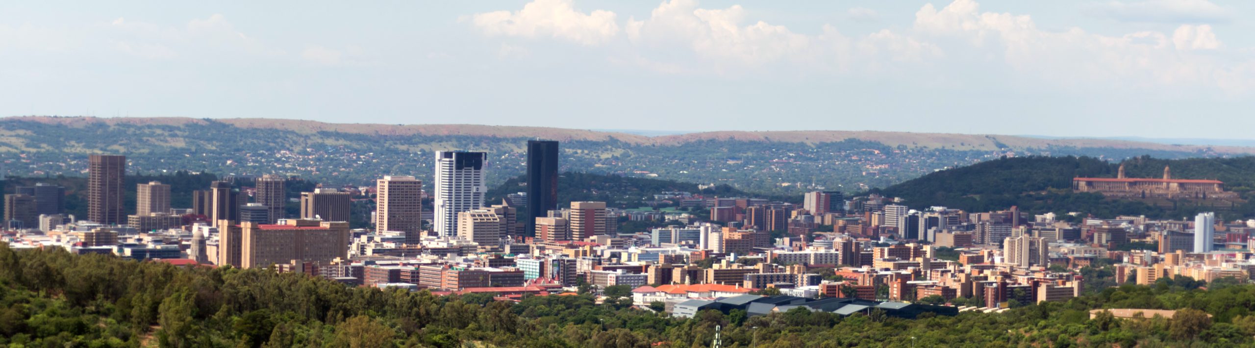 Ein Panoramablick auf die Skyline von Pretoria