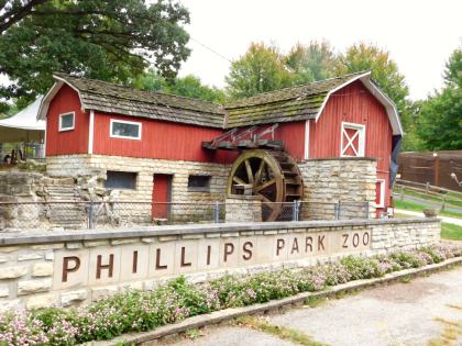 Phillips Park Zoo