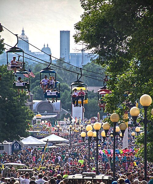 Des Moines
