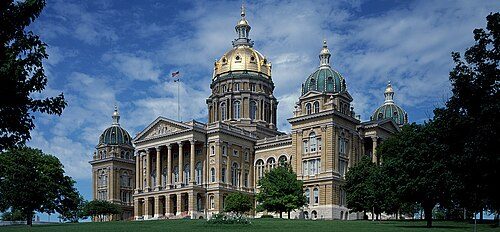 Des Moines