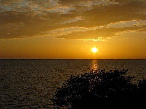 Sunset over the Currituck Sound in Duck (2009)