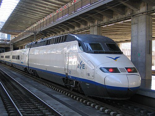AVE train in Córdoba.