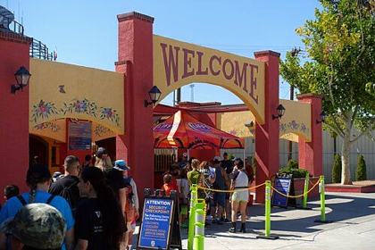 Cliff's Amusement Park