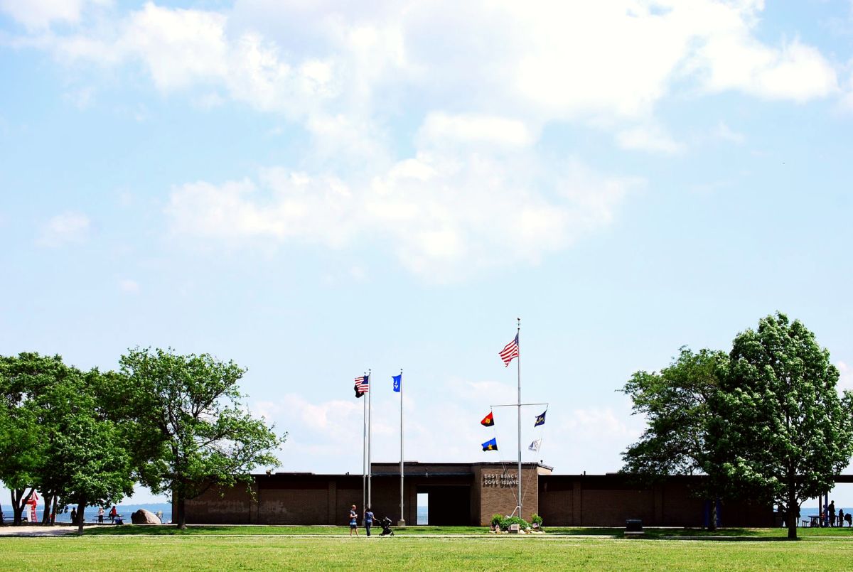 Cove Island Park