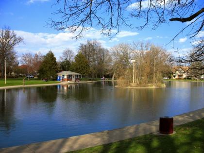 Vander Veer Botanical Park