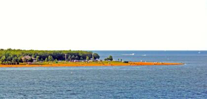 Sandy Point State Park