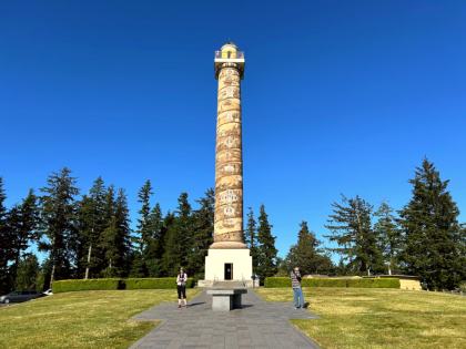Astoria Column